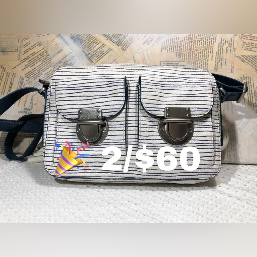 🎉 Fossil Riley Camera Crossbody